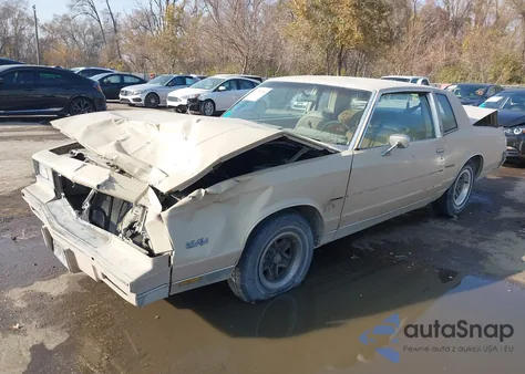 1981 Chevrolet Monte Carlo z USA, uszkodzony, nr VIN 1G1AZ37J6BK476036